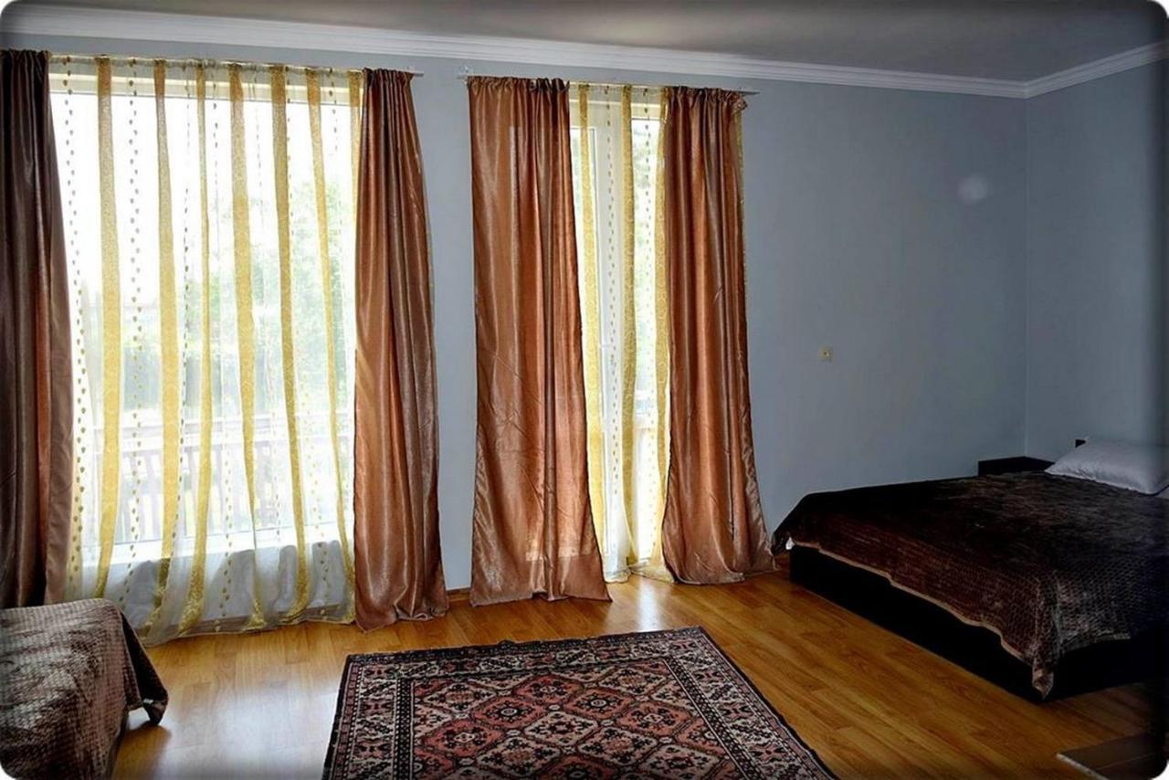 guest house QEDI Jvari Extérieur photo