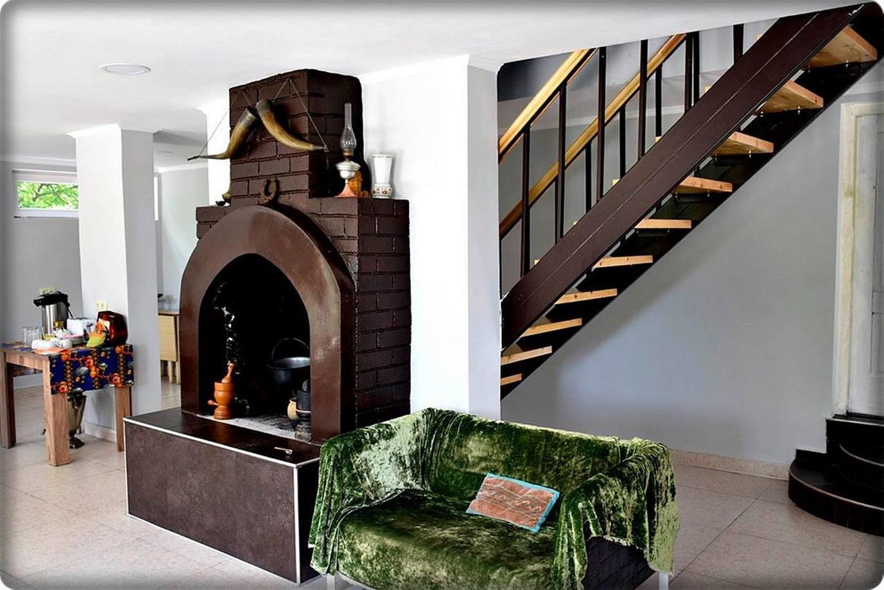 guest house QEDI Jvari Extérieur photo